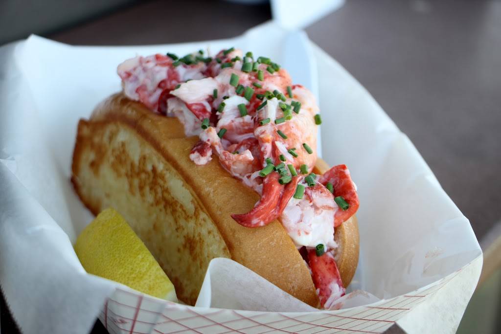 Bite into Maine | meal takeaway | 1000 Shore Rd, Cape Elizabeth, ME 04107, USA | 2072896142 OR +1 207-289-6142