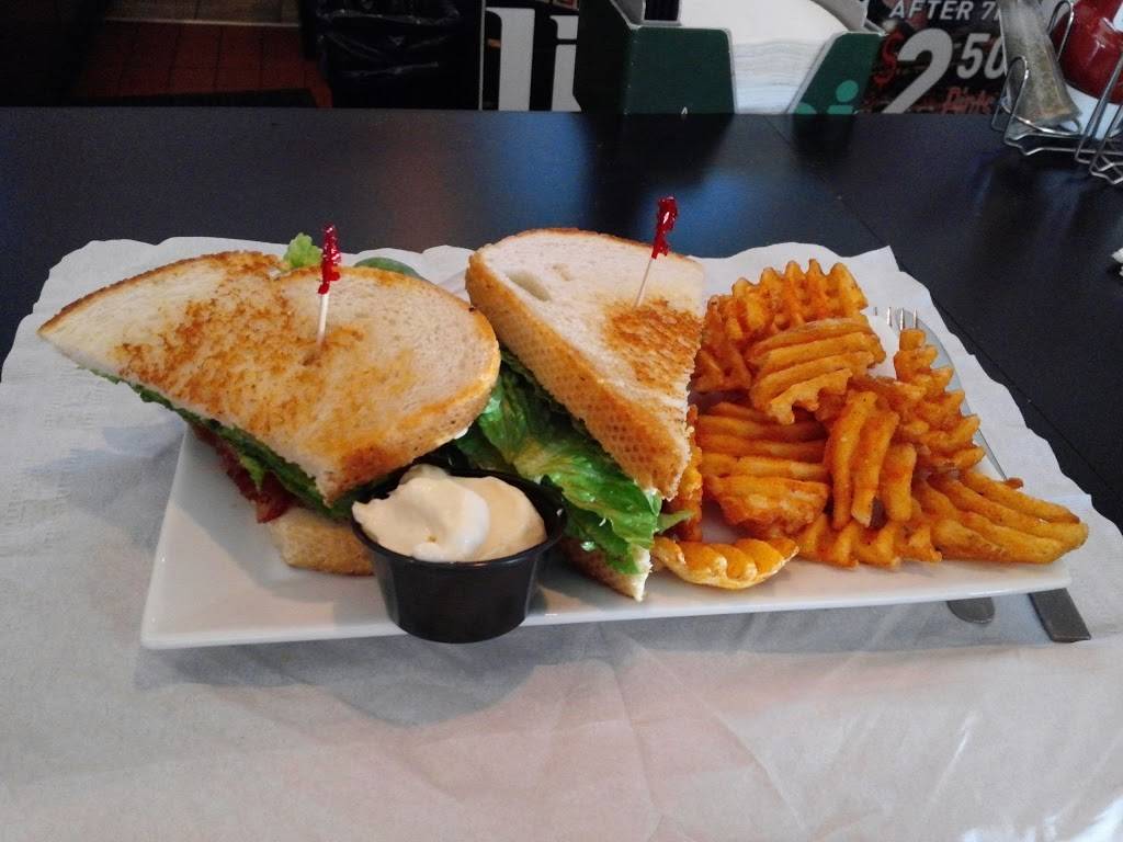 Abbibo Dining & Spirits | restaurant | 76 Macomb Pl, Mt Clemens, MI 48043, USA | 5869541700 OR +1 586-954-1700