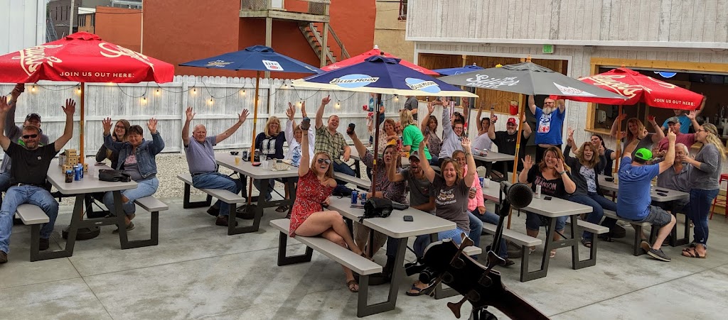 Hop Garden | restaurant | 121 N Capitol Ave, Mt Sterling, IL 62353, USA | 2177739096 OR +1 217-773-9096