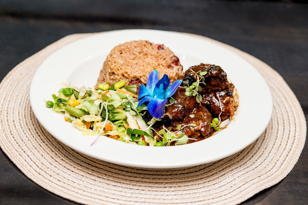 Island Vybes Modern Jamaica & Seafood Restaurant | restaurant | 1543 Broadway, Brooklyn, NY 11221, USA | 3473652646 OR +1 347-365-2646