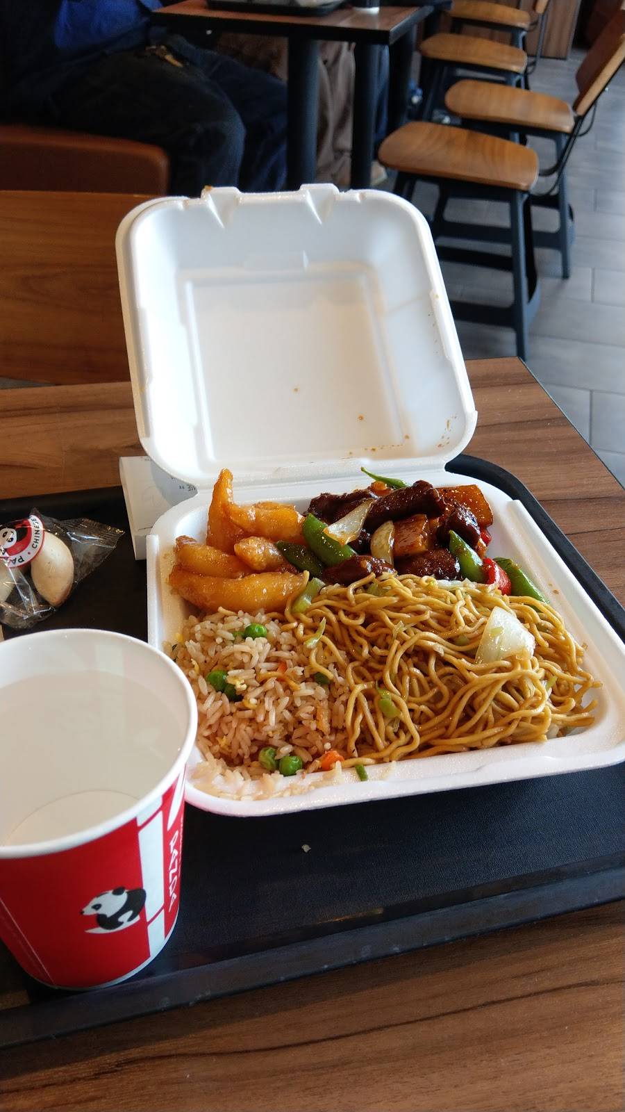 Panda Express | restaurant | 20040– ½ Ventura Blvd, Woodland Hills, CA 91364, USA | 8188838818 OR +1 818-883-8818