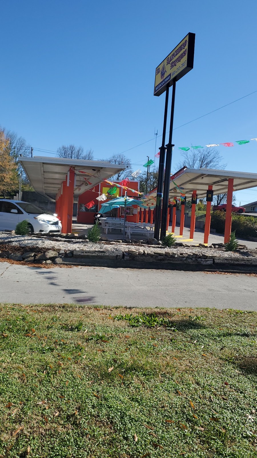 El rachero express | restaurant | 104 Cedar Ln, Knoxville, TN 37912, USA | 8652537907 OR +1 865-253-7907