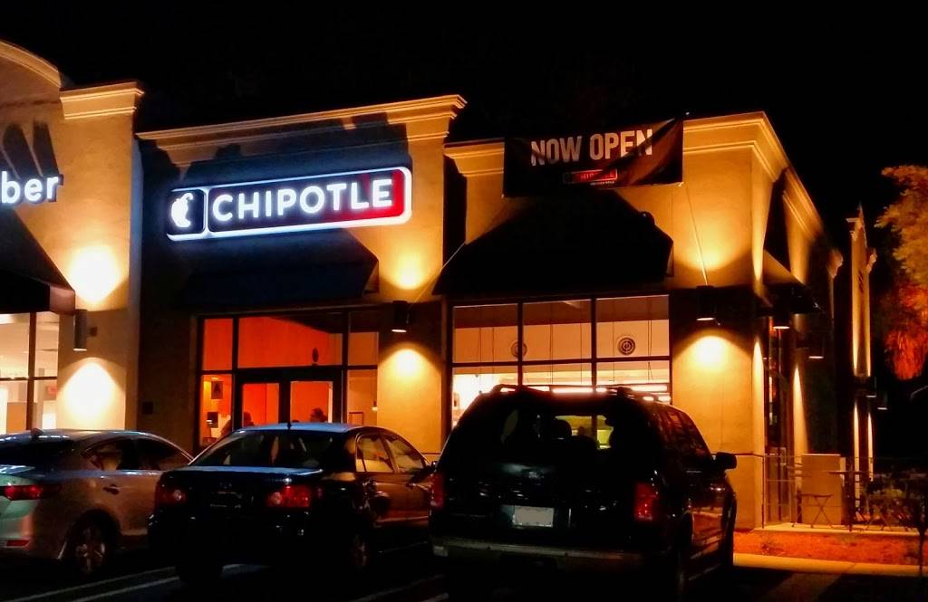 Chipotle Mexican Grill | restaurant | 2290 Otay Lakes Rd #100, Chula Vista, CA 91915, USA | 6194210078 OR +1 619-421-0078