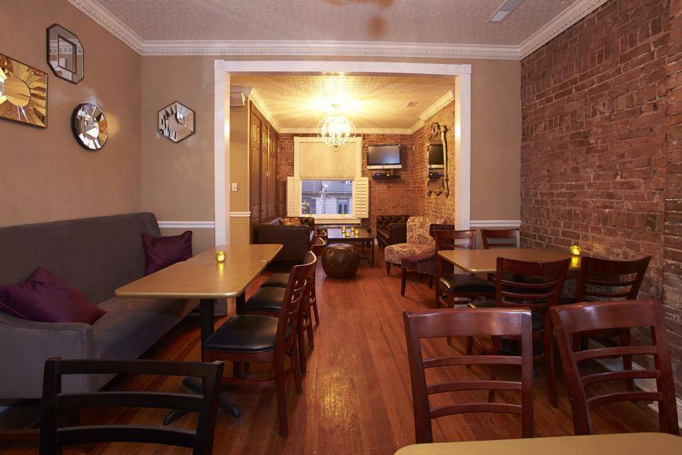 Bella Vino Wine Bar | restaurant | 325 S Main St, St Charles, MO 63301, USA | 6367243434 OR +1 636-724-3434