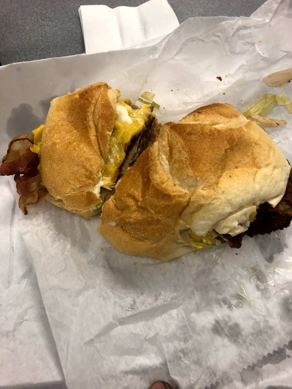 Giovannis Italian American Delicatessen | restaurant | 43 Croton Point Ave, Croton-On-Hudson, NY 10520, USA | 9142711010 OR +1 914-271-1010