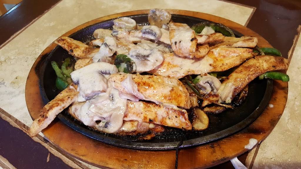 Jimador Restaurant & Bar | restaurant | 1106 Vance Jackson Rd, San Antonio, TX 78201, USA | 2107323315 OR +1 210-732-3315