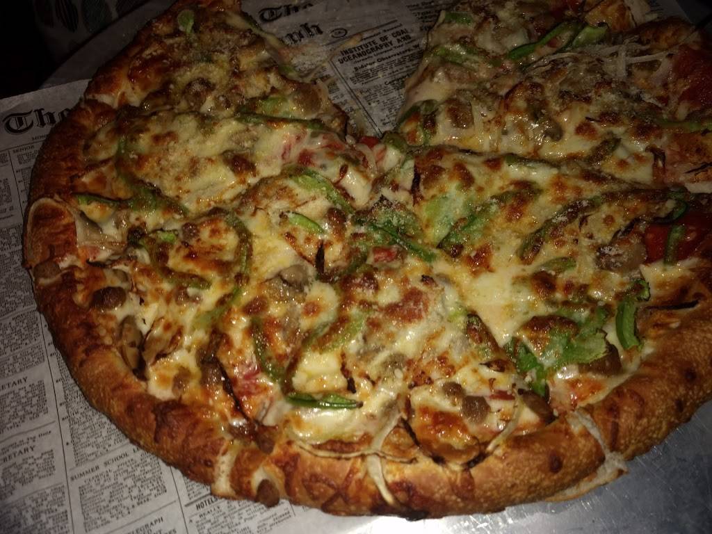 Migs Pizza Castle | restaurant | 1415 SC-72, Greenwood, SC 29649, USA | 8642293330 OR +1 864-229-3330