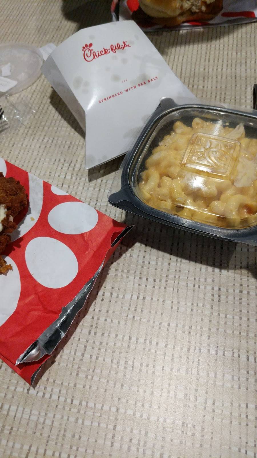 Chick-fil-A | restaurant | 6395 Ten Oaks Rd, Clarksville, MD 21029, USA | 4105311930 OR +1 410-531-1930