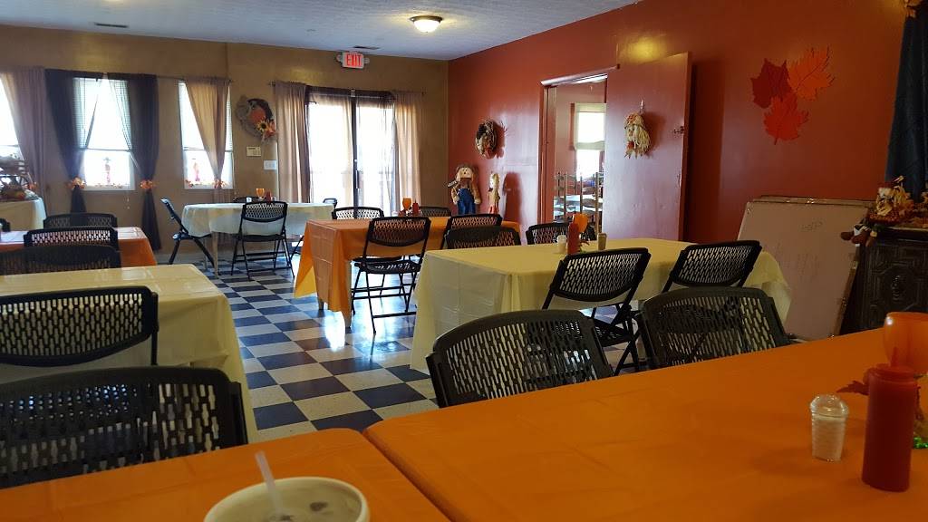 L E Clark Grocery | restaurant | 2645 Sullivan Gardens Pkwy, Kingsport, TN 37660, USA | 4233497674 OR +1 423-349-7674