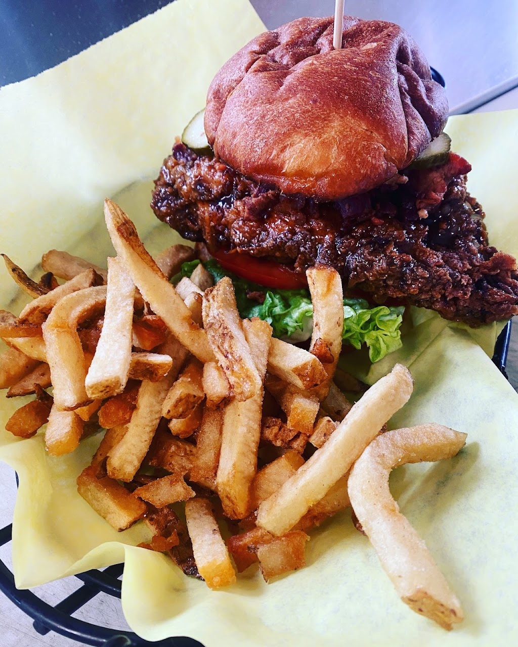 West Wing PDX | meal takeaway | 6620 SW Scholls Ferry Rd, Portland, OR 97223, USA | 5033388049 OR +1 503-338-8049