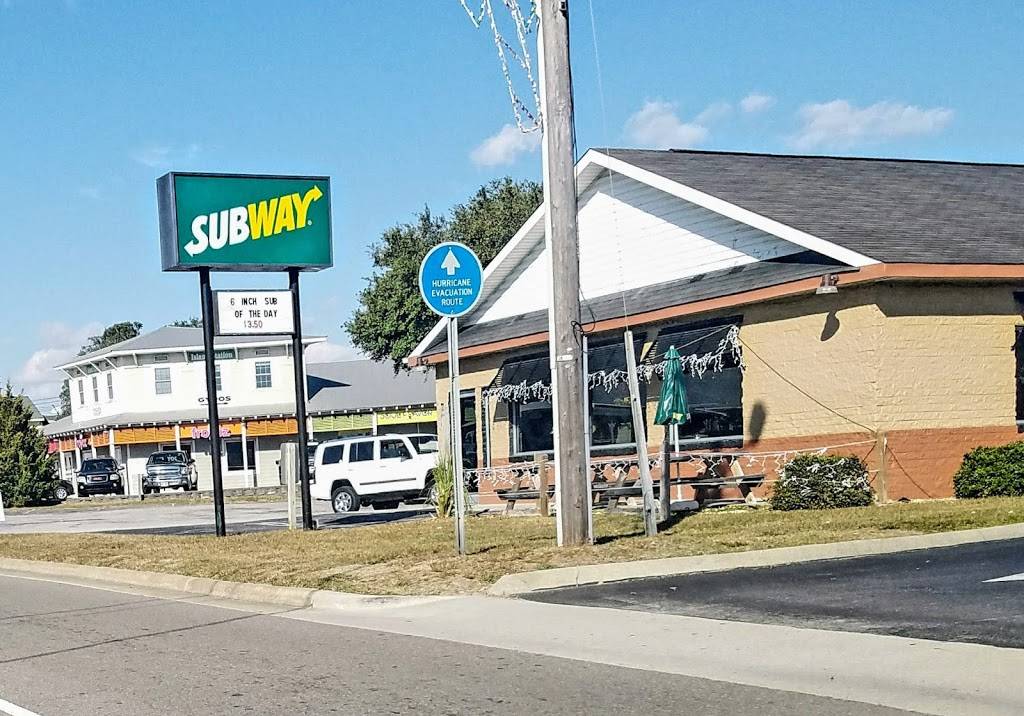 Subway | restaurant | 700 N Lake Park Blvd, Carolina Beach, NC 28428, USA | 9104583809 OR +1 910-458-3809