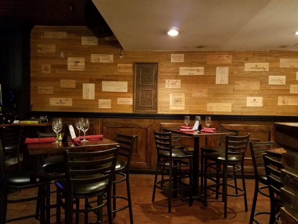 The Market Tavern | restaurant | 240 US-206 Suite 1, Flanders, NJ 07836, USA | 9735842345 OR +1 973-584-2345