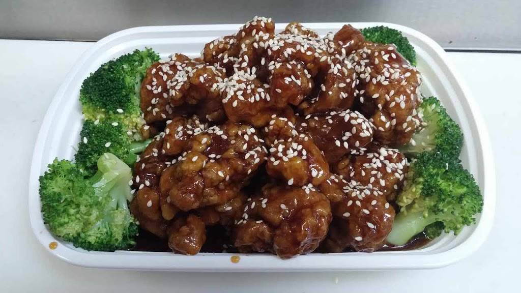 Yum Yum | restaurant | 1039 S Roane St, Harriman, TN 37748, USA | 8658823900 OR +1 865-882-3900