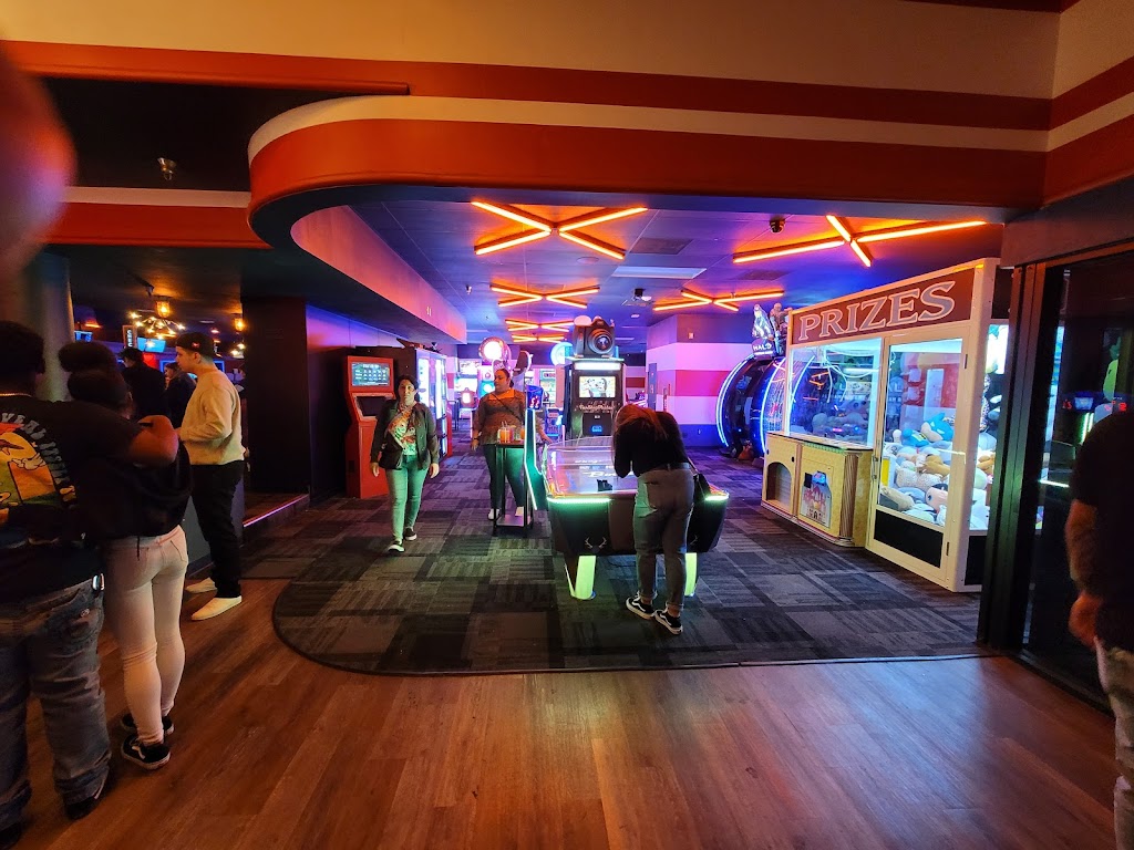 Bowlero Rancho Cucamonga | restaurant | 7930 Haven Ave, Rancho Cucamonga, CA 91730, USA | 9099459392 OR +1 909-945-9392