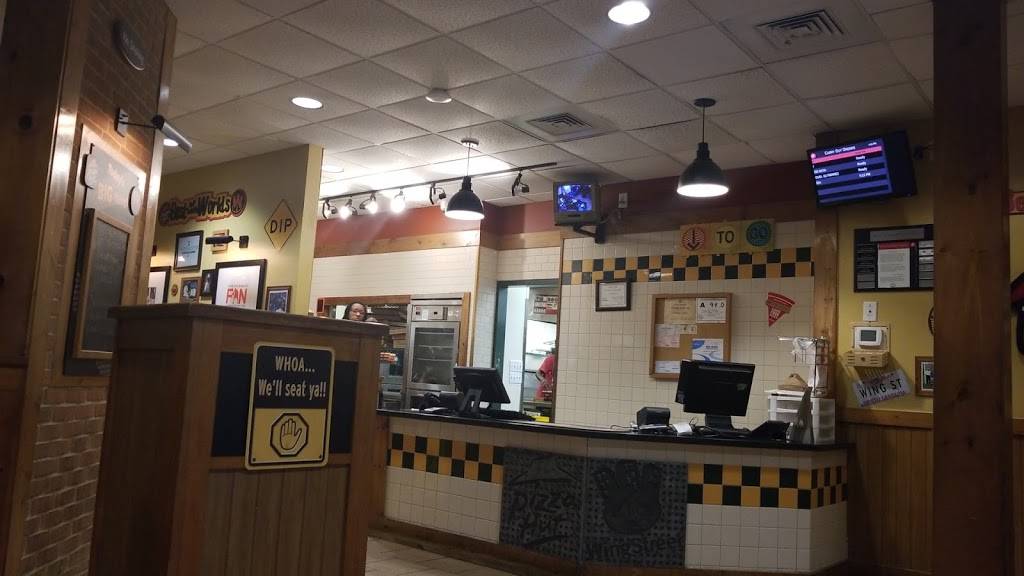 Pizza Hut | restaurant | 6200 Albemarle Rd, Charlotte, NC 28212, USA | 7045363511 OR +1 704-536-3511