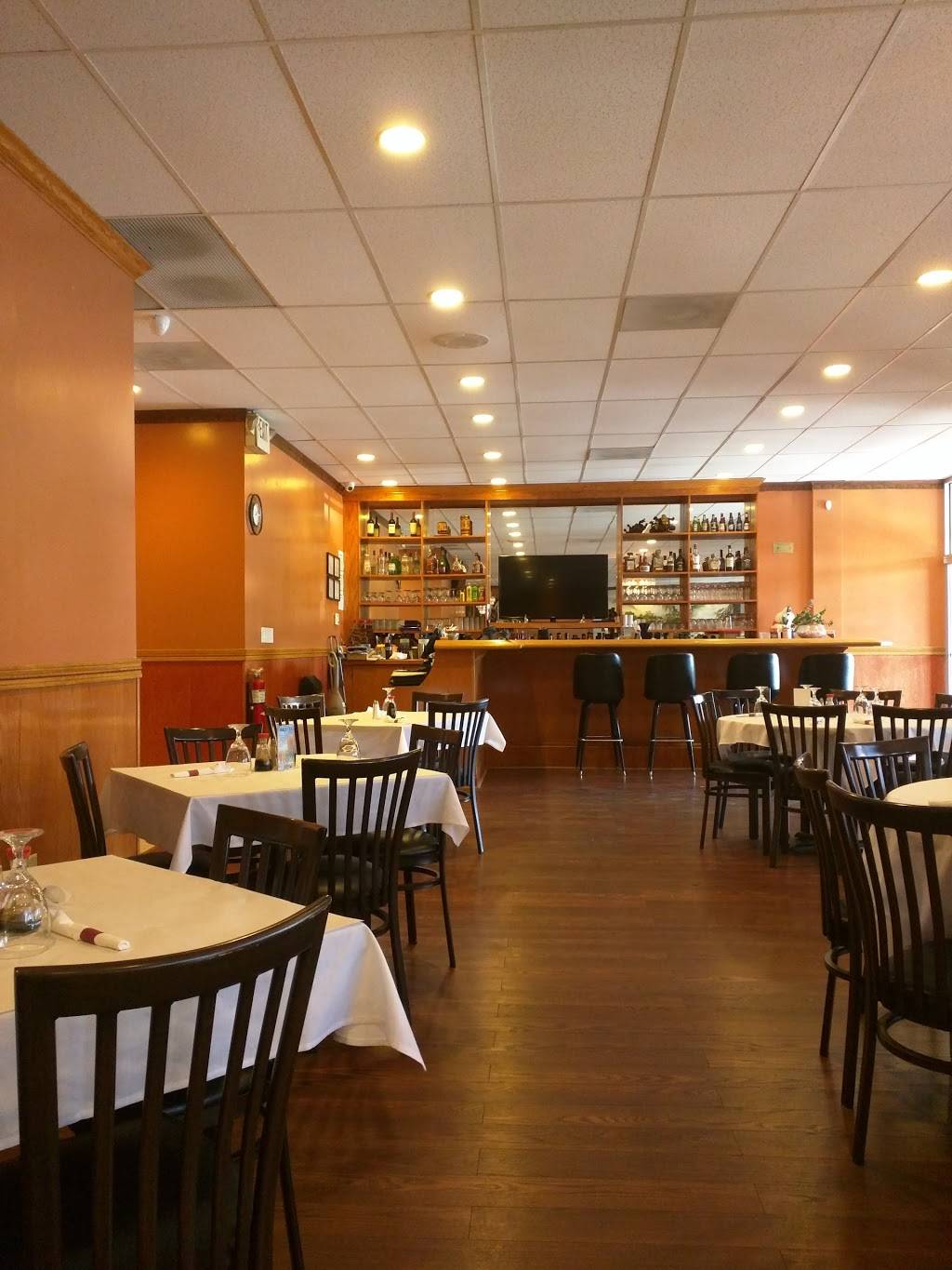 Lucky Dragon | restaurant | 2800 N High St, Columbus, OH 43202, USA | 6142636899 OR +1 614-263-6899