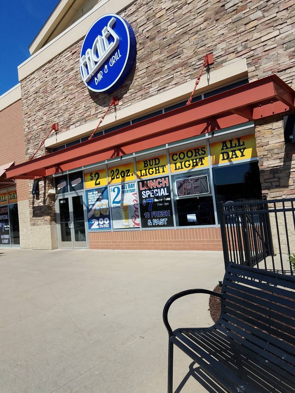 Eagles Bar & Grill | restaurant | 50640 Waterside Dr, New Baltimore, MI 48051, USA | 5869499600 OR +1 586-949-9600