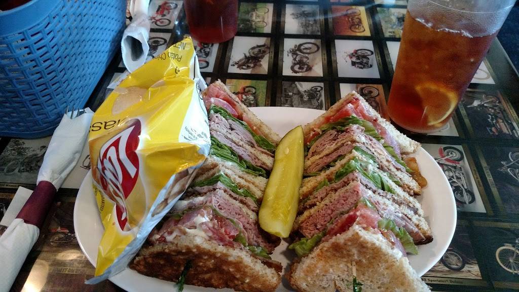 Joes Bar and Grill | restaurant | 900 Main Street, New Ellenton, SC 29809, USA | 8036523769 OR +1 803-652-3769