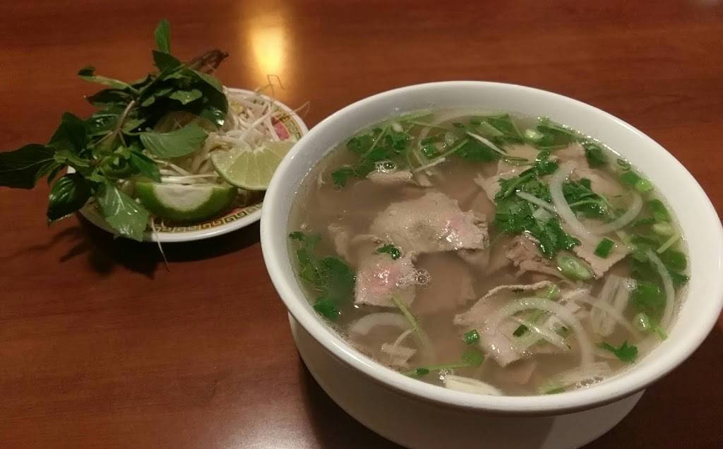 Saigon Noodle House | restaurant | 1486 N Kraemer Blvd, Placentia, CA 92870, USA | 7145284087 OR +1 714-528-4087