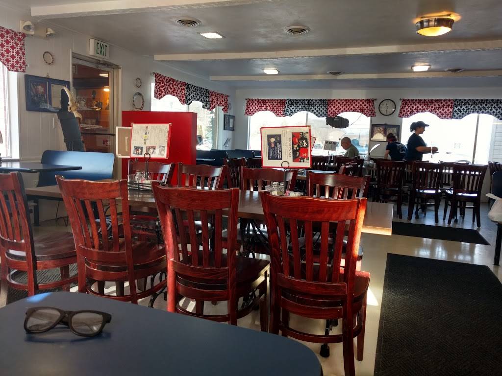 The Olde Towne Restaurant | restaurant | 200 N 2nd St, Woodsboro, MD 21798, USA | 3018985686 OR +1 301-898-5686