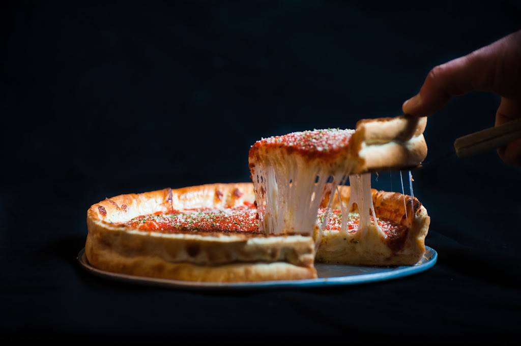 Nicolos Chicago Style Pizza | restaurant | 9463 S University Blvd, Highlands Ranch, CO 80126, USA | 3037919800 OR +1 303-791-9800