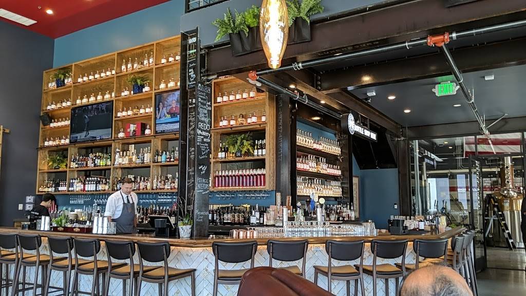 Portuguese Bend Distilling | restaurant | 300 The Promenade N, Long Beach, CA 90802, USA | 5624354411 OR +1 562-435-4411