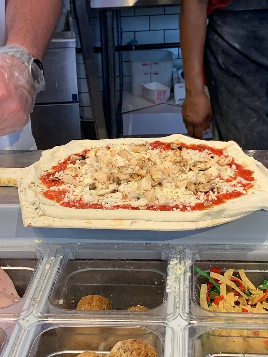 Crush Pizza | meal takeaway | 1250 Hancock St, Quincy, MA 02169, USA | 6174819350 OR +1 617-481-9350