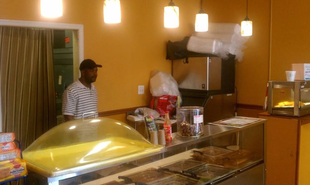 Caribbean Garden | restaurant | 6331 New Hampshire Ave, Chillum, MD 20912, USA | 3015592445 OR +1 301-559-2445