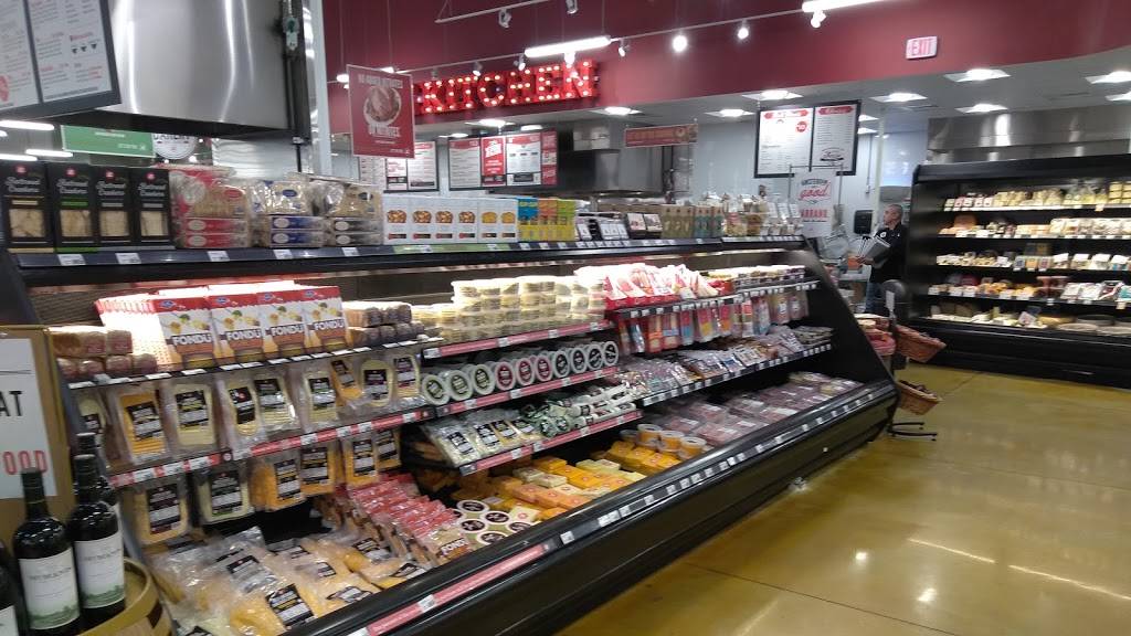 Unigold Shopping Center | shopping mall | 7530-7762 University Blvd, Winter Park, FL 32792, USA | 8136644800 OR +1 813-664-4800