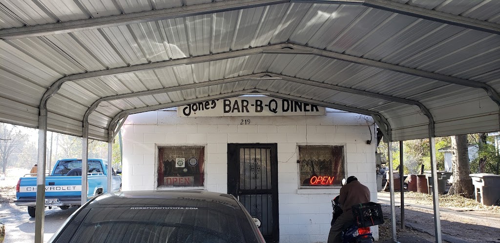 Jones Bar-B-Q Diner | restaurant | 219 W Louisiana St, Marianna, AR 72360, USA | 8702953807 OR +1 870-295-3807