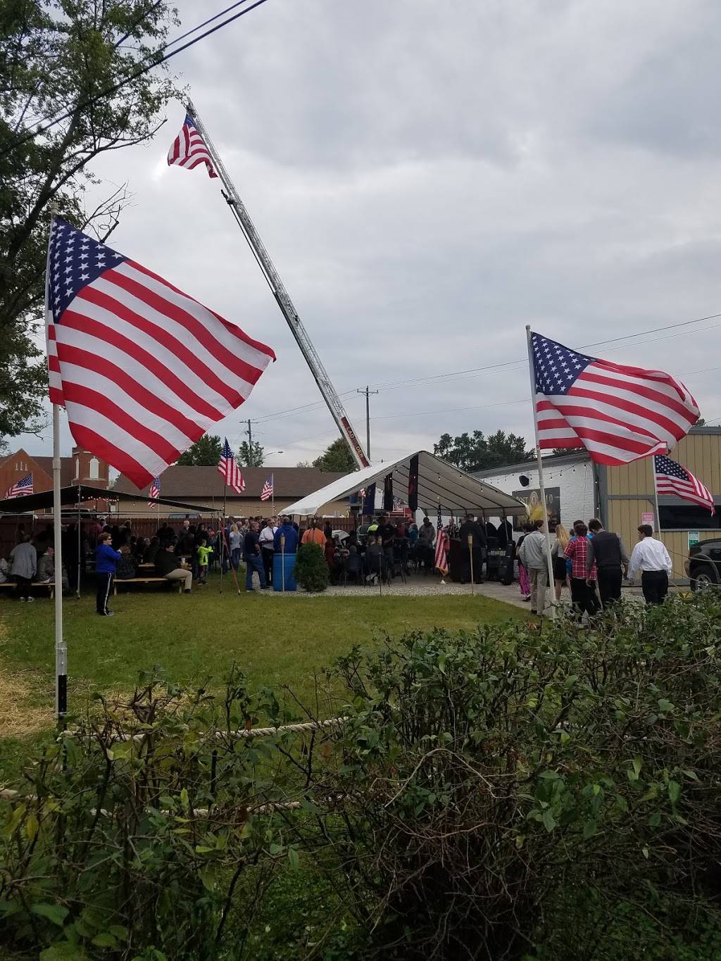 Whitestown American Legion Post 410 | restaurant | 5 Linville Ave, Whitestown, IN 46075, USA | 3177693232 OR +1 317-769-3232