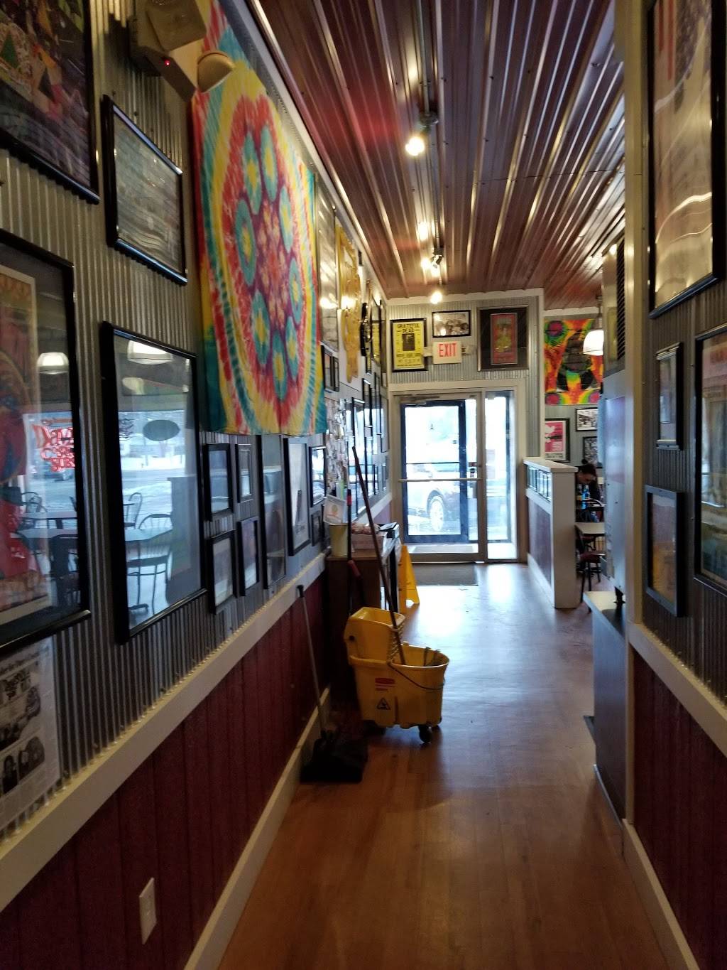 Daves Cosmic Subs | meal takeaway | 515 N Abbe Rd, Elyria, OH 44035, USA | 4403650469 OR +1 440-365-0469