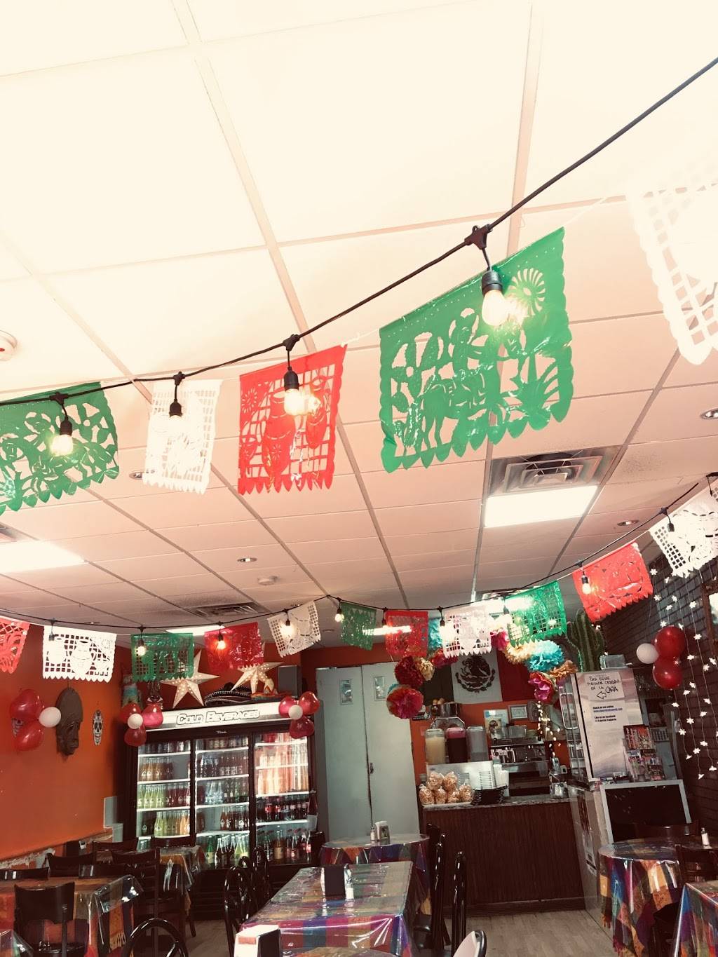 Restaurant El Portal | restaurant | 179 Elmora Ave, Elizabeth, NJ 07202, USA | 9088200002 OR +1 908-820-0002