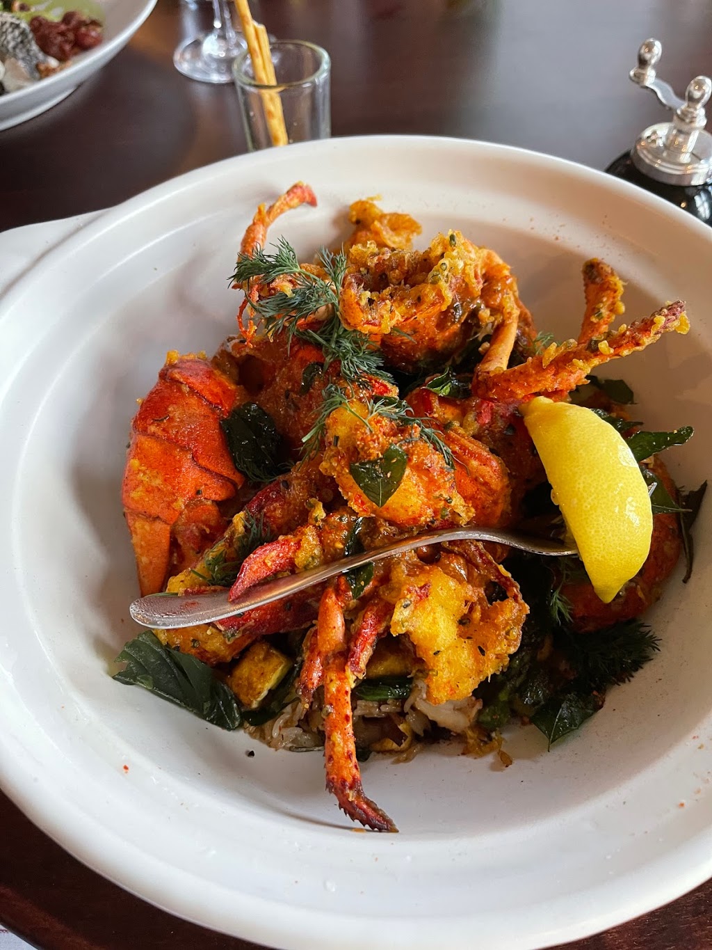 Red Horse | restaurant | 26 Ridge Rd, Rumson, NJ 07760, USA | 7325763400 OR +1 732-576-3400