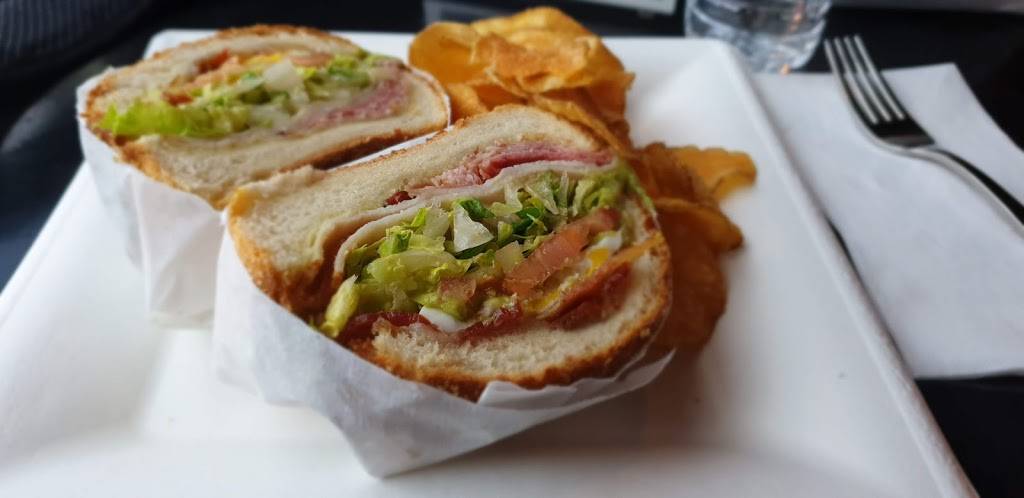 Wolfgang Puck Express | restaurant | Los Angeles International Airport (LAX), Terminal 7, 1 World Way, Los Angeles, CA 90045, USA | 3103371001 OR +1 310-337-1001