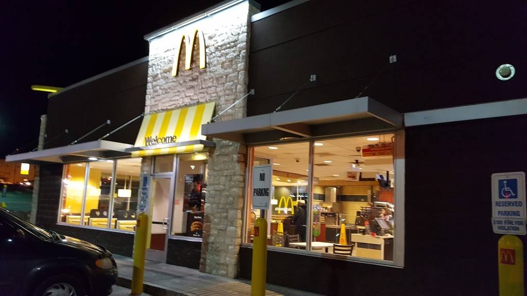 McDonalds | cafe | 19 Commerce Dr, Morgantown, WV 26501, USA | 3042968222 OR +1 304-296-8222