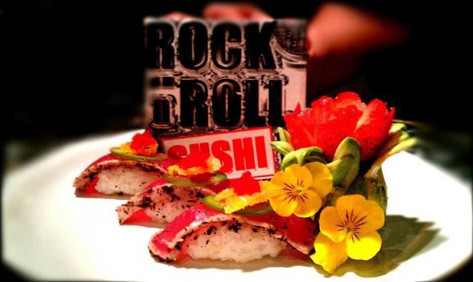 Rock N Roll Sushi | restaurant | 6345 Airport Blvd, Mobile, AL 36608, USA | 2512870555 OR +1 251-287-0555