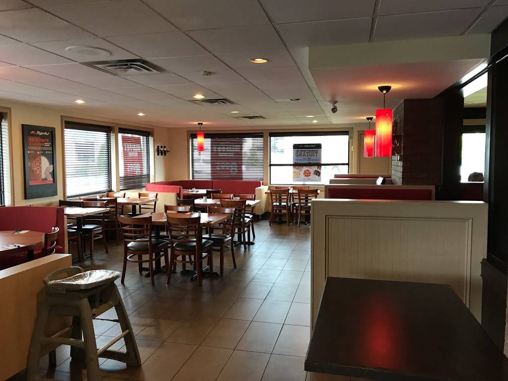 Pizza Hut | meal delivery | 20 Rue de Toulouse, Granby, QC J2G 7T5, Canada | 4507773784 OR +1 450-777-3784