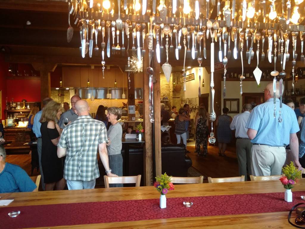 The Chefs Table | restaurant | 500 S 3rd St, Milwaukee, WI 53204, USA | 4142777676 OR +1 414-277-7676