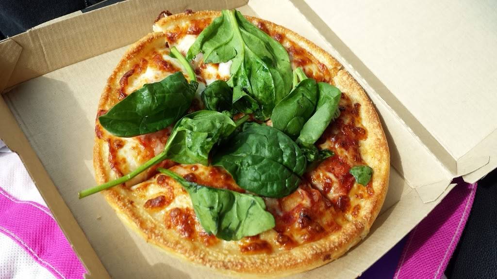 Pizza Hut | restaurant | 9501 Crosshill Blvd #102, Jacksonville, FL 32222, USA | 9047716480 OR +1 904-771-6480