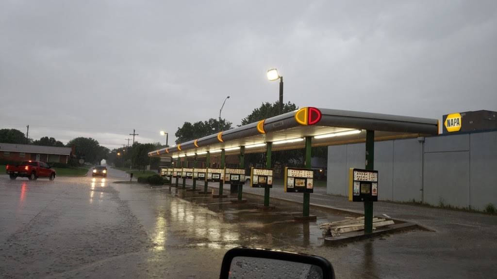 Sonic Drive-In | restaurant | 1201 S Main St, Kingfisher, OK 73750, USA | 4053753471 OR +1 405-375-3471