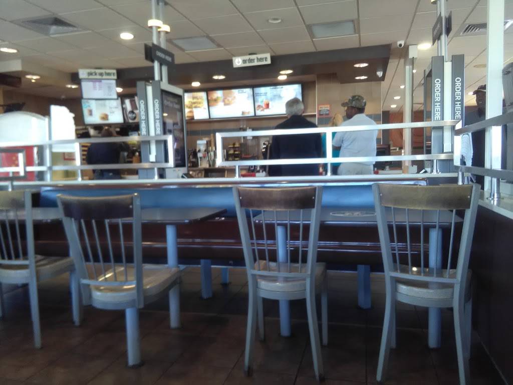McDonalds | cafe | 1768 N Davis St, Jacksonville, FL 32209, USA | 9043561981 OR +1 904-356-1981