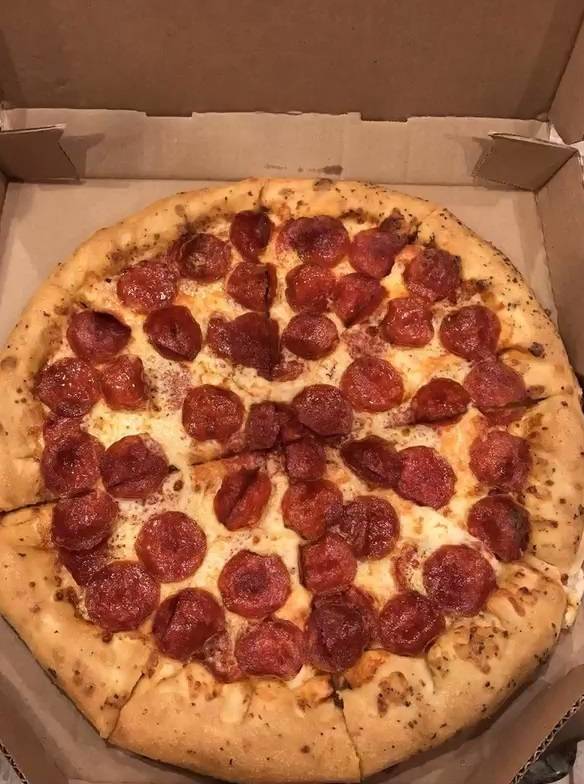 Pizza Hut | meal takeaway | 1949 Lynnhaven Pkwy Ste 1564, Virginia Beach, VA 23456, USA | 7574169999 OR +1 757-416-9999