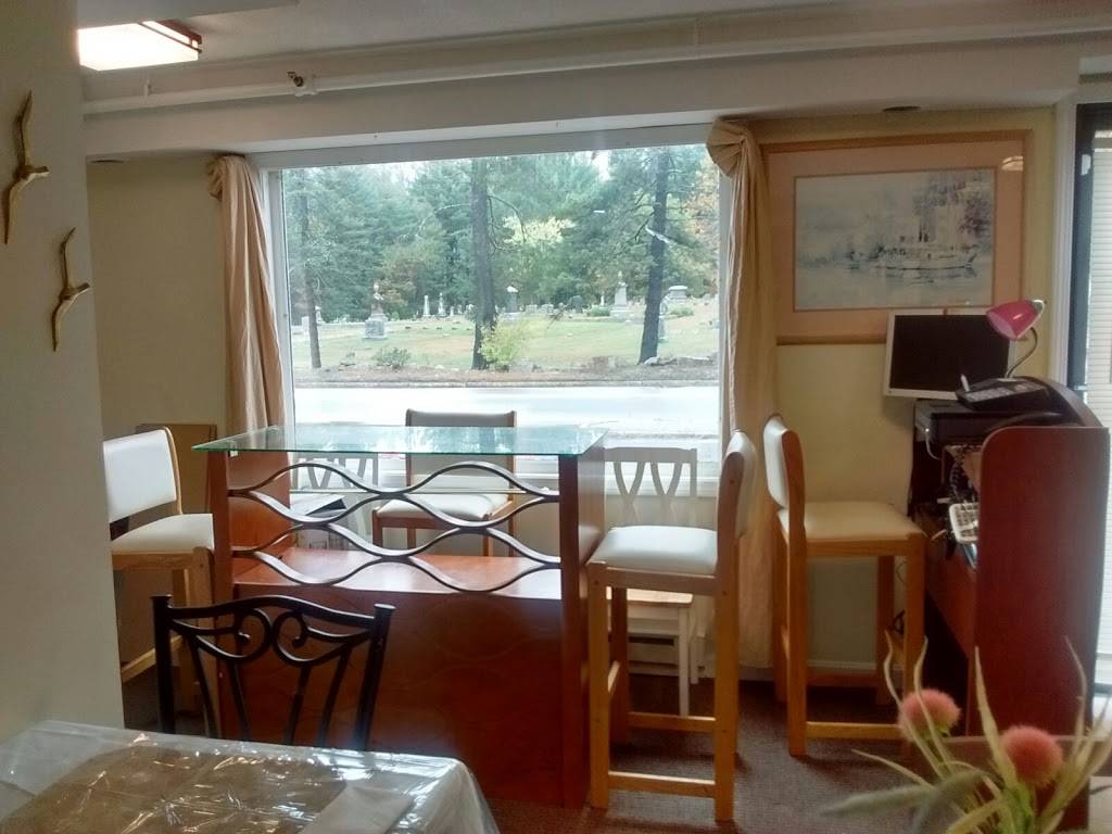 Ladey Fharahs African Restaurant | restaurant | 23 Burnham Rd, Hudson, NH 03051, USA | 9787990901 OR +1 978-799-0901