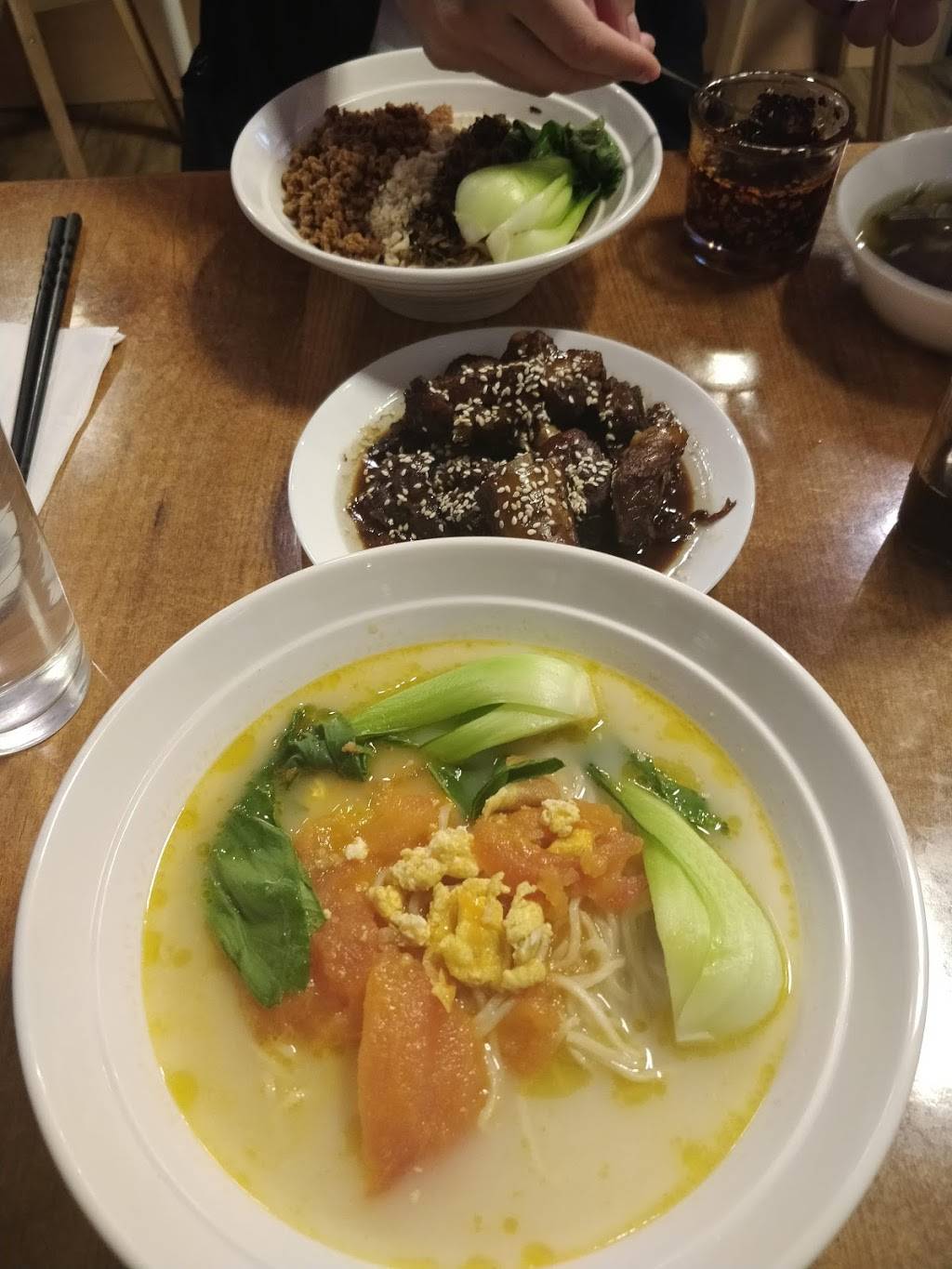 5 Noodles 伍叔担担面 | restaurant | 106-165 Dundas St W, Mississauga, ON L5B 2N6, Canada | 6477296355 OR +1 647-729-6355