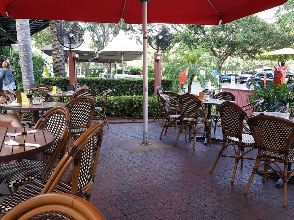 The Moon Under Water | restaurant | 332 Beach Dr NE, St. Petersburg, FL 33701, USA | 7278966160 OR +1 727-896-6160