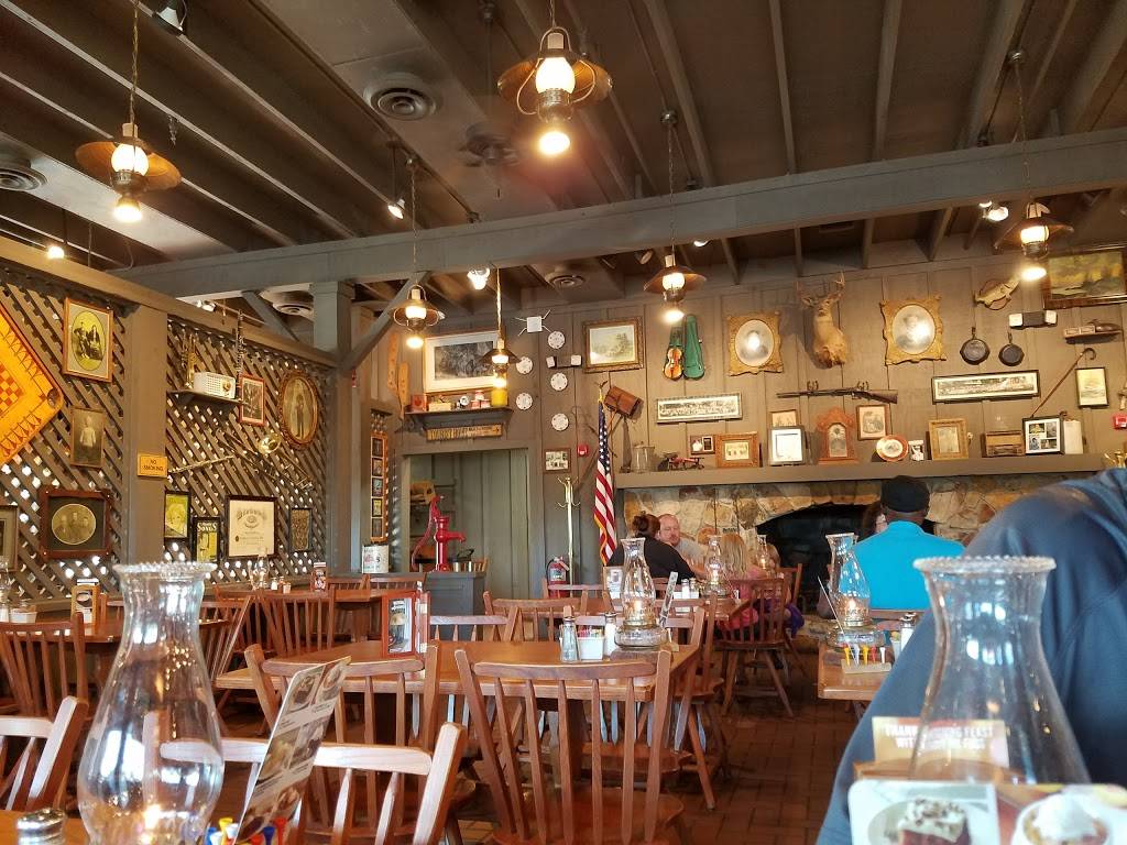 Cracker Barrel Old Country Store | restaurant | 4011 Ulmerton Rd, Clearwater, FL 33762, USA | 7275728685 OR +1 727-572-8685
