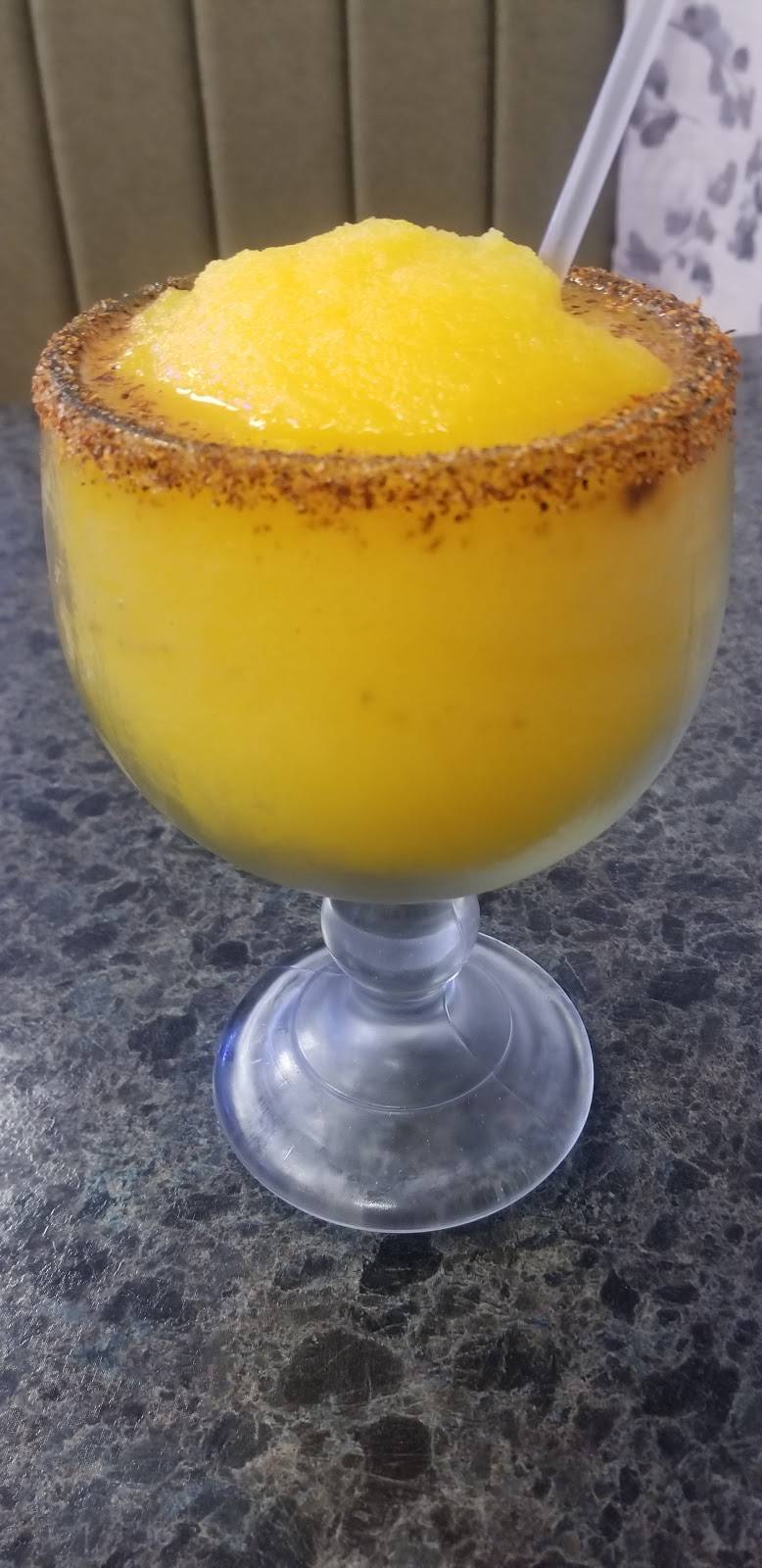 El Jaripeo | restaurant | 3319 Harmont Ave NE, Canton, OH 44705, USA | 3305467025 OR +1 330-546-7025