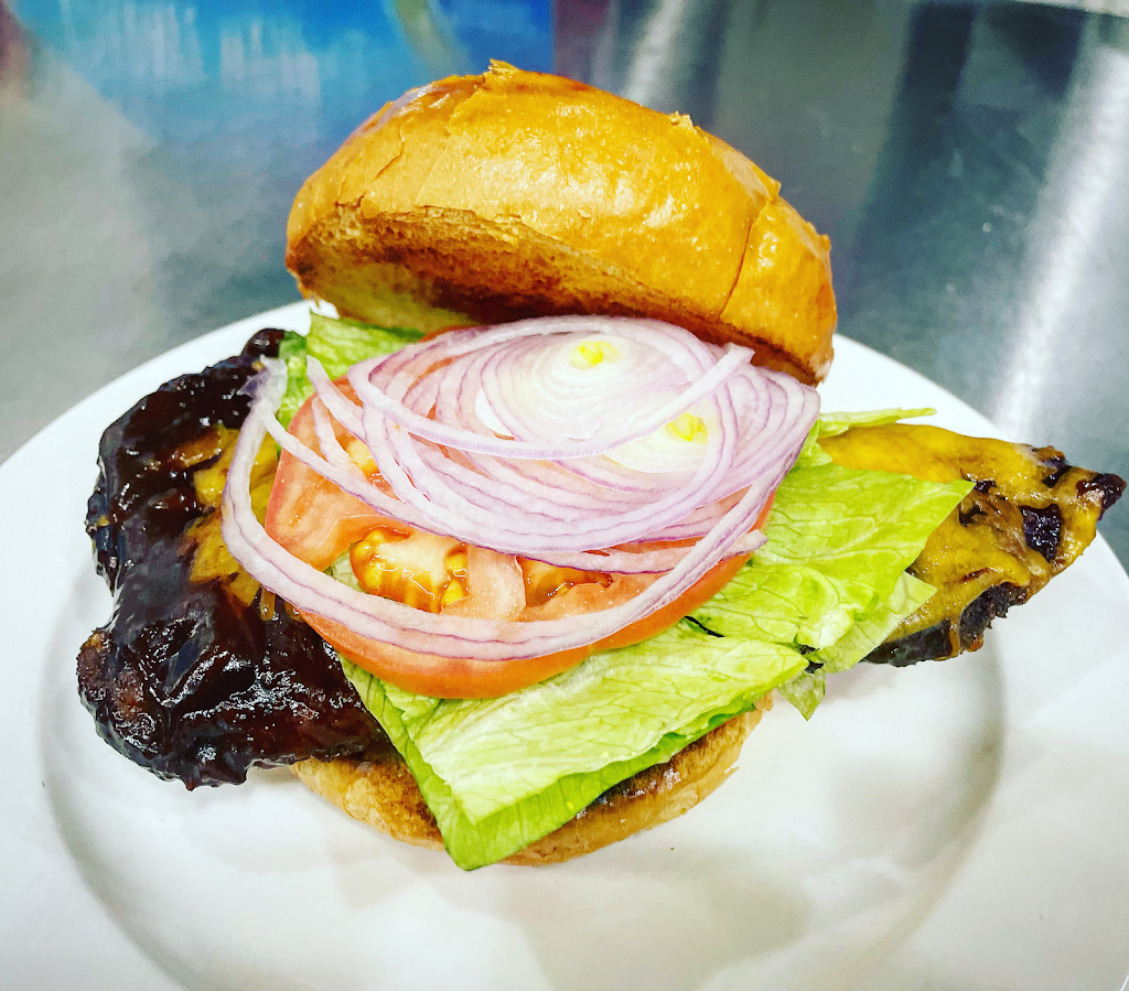 Eadies Market & Catering | restaurant | 500 Grant St #1, Pittsburgh, PA 15219, USA | 4123913993 OR +1 412-391-3993