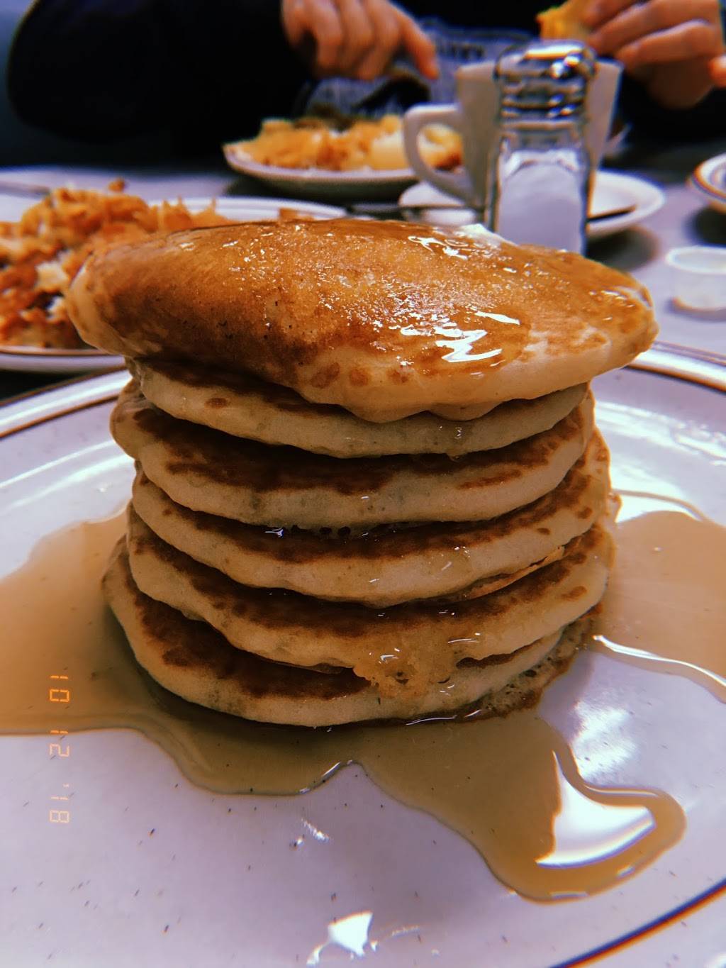 Sunrise Coney Island | restaurant | 23115 Ecorse Rd, Taylor, MI 48180, USA | 3132918460 OR +1 313-291-8460